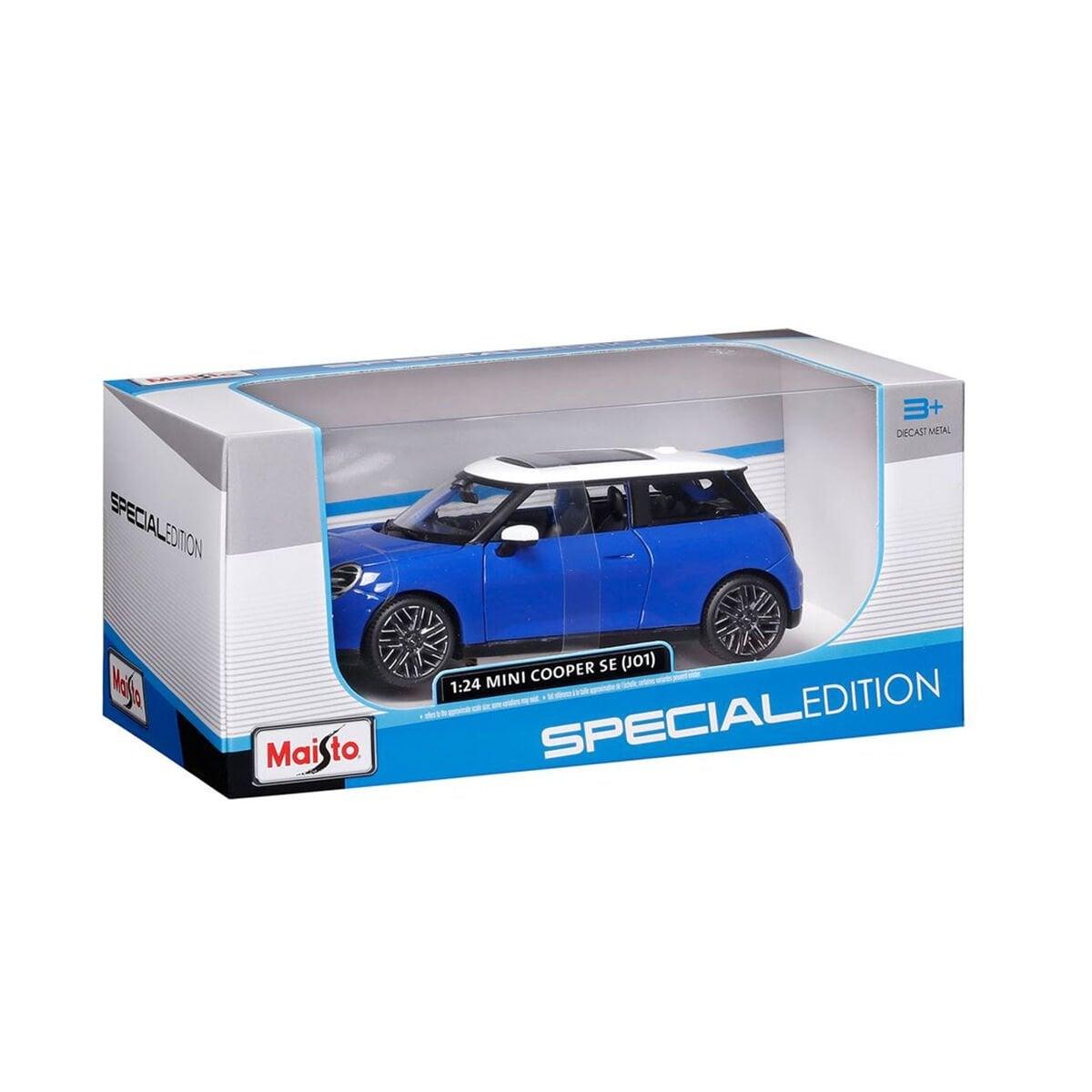MAY 32926 1 24 Mini Cooper SE J01