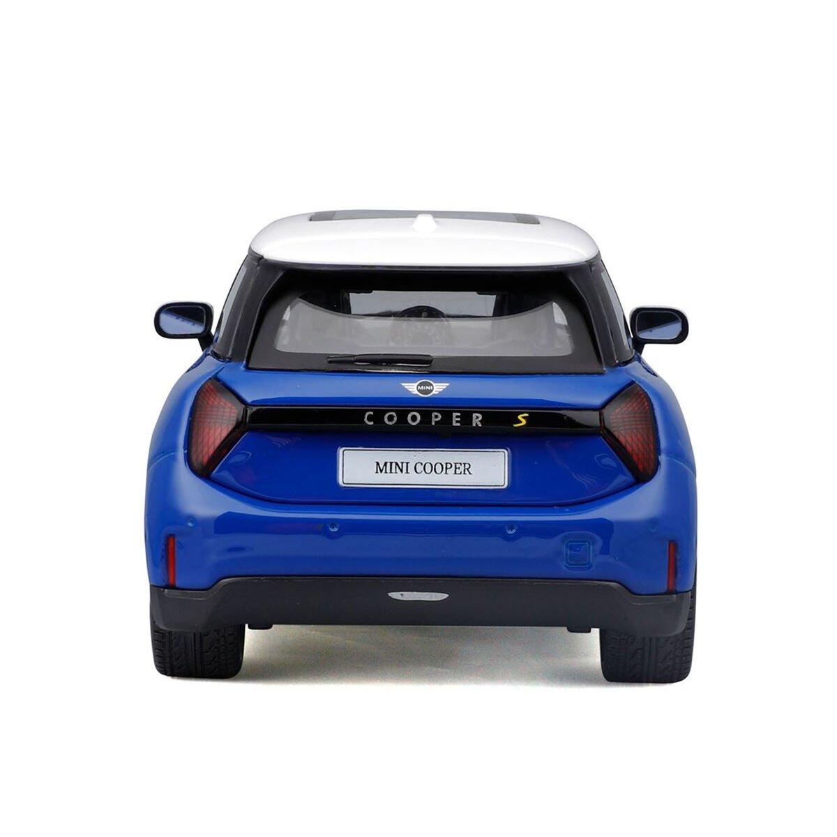 MAY 32926 1 24 Mini Cooper SE J01