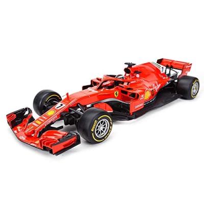 Bburago 1:18 Ferrari Racing SF71H Formula 1 Kimi Raikkonen Model Araba