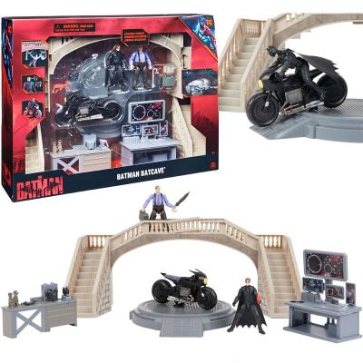 DC Comics Batman Batcave Aksiyon Figürü Seti 6060831