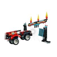 LEGO Technic Gösteri Kamyoneti ve Motosikleti 42106