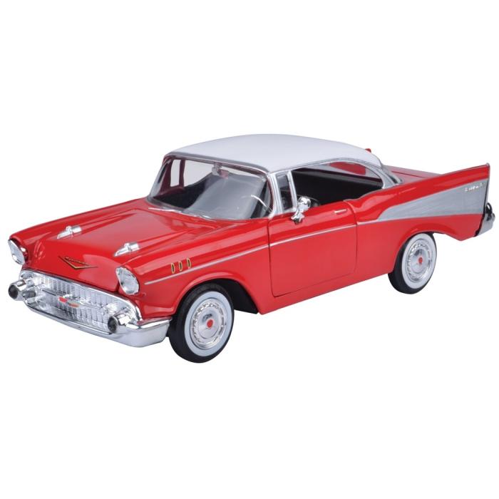 Motormax 1:24 Chevy Bel Air 1957 Model Araba