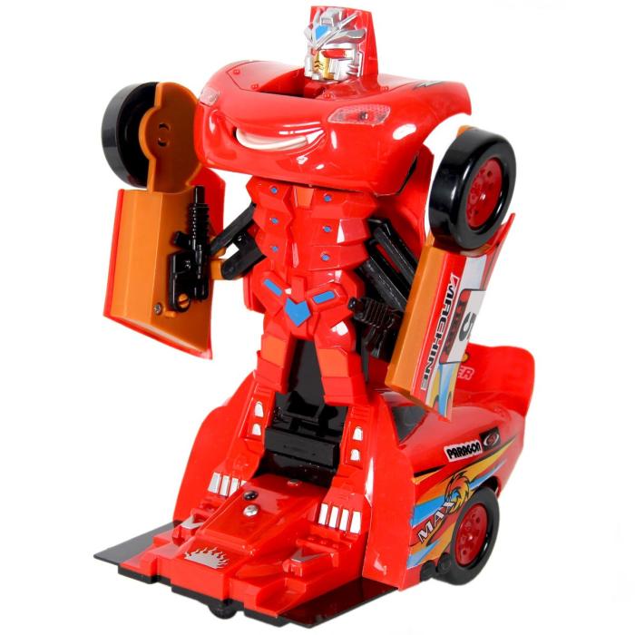 Deformed Pilli Robota Dönüşen Kırmızı Araba