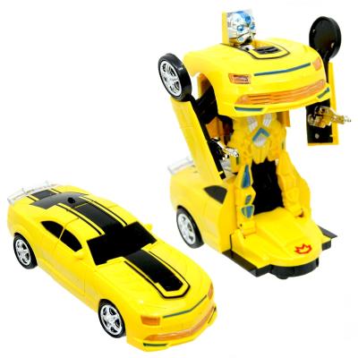 Sports Car Pilli Robota Dönüşen Araba